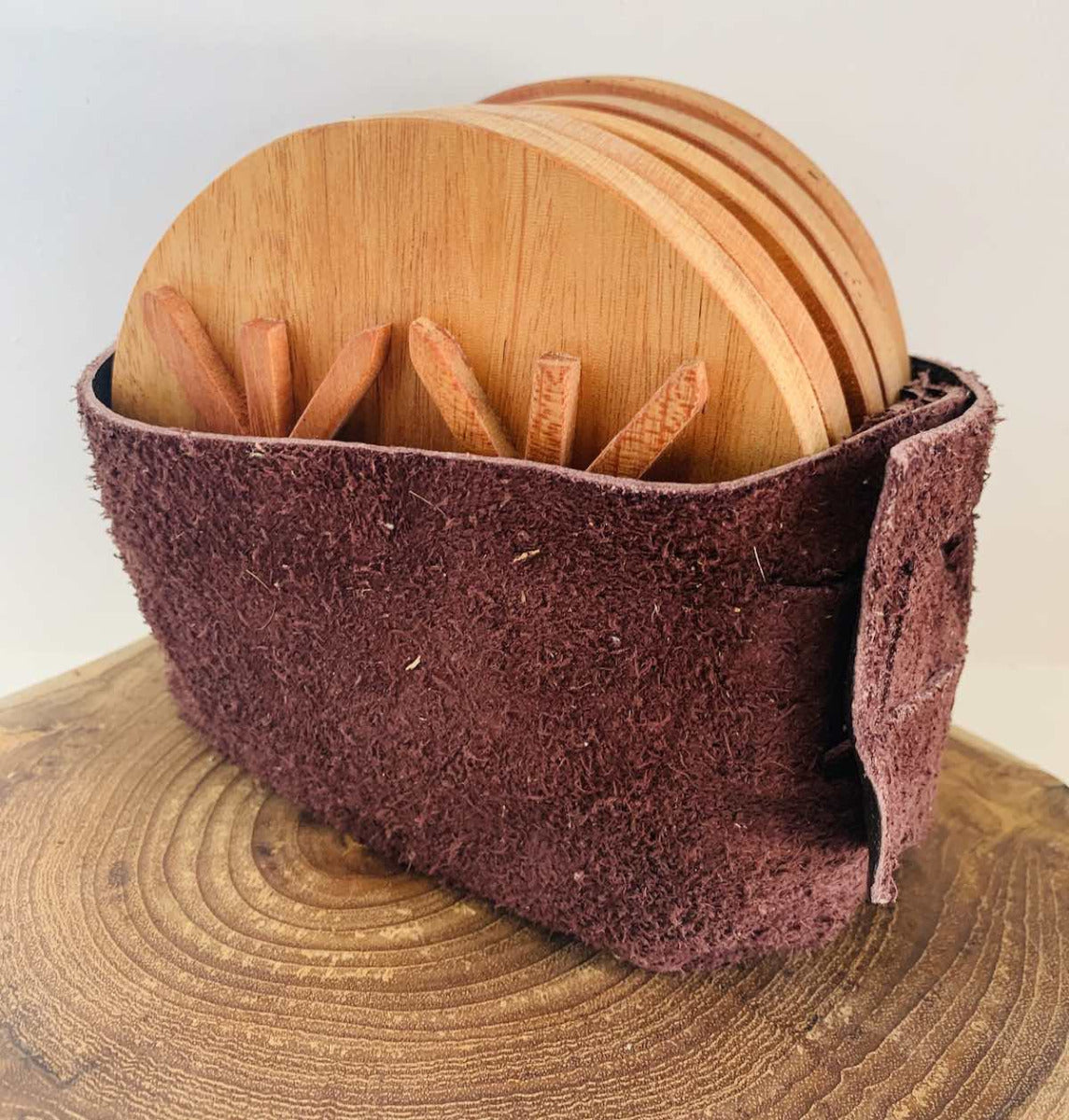 Large Indigenous Tracking Discs in Leather Pouch 5pcs
