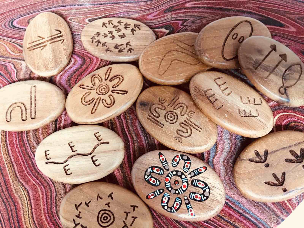 Hunting and Tracking Story Stones 13pcs