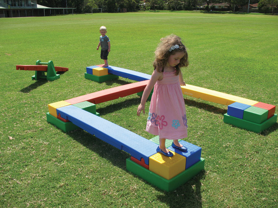 Gigantos Walkblock Set – 5pcs Outdoor Balance Play