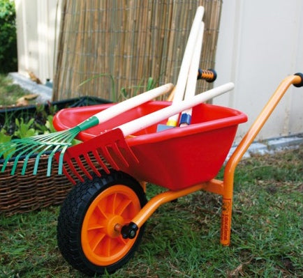 TT Heavy Duty Wheelbarrow
