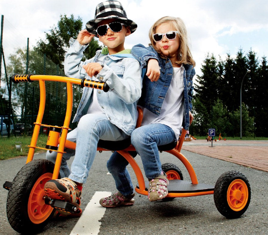 TT Series Two in a Row Taxi