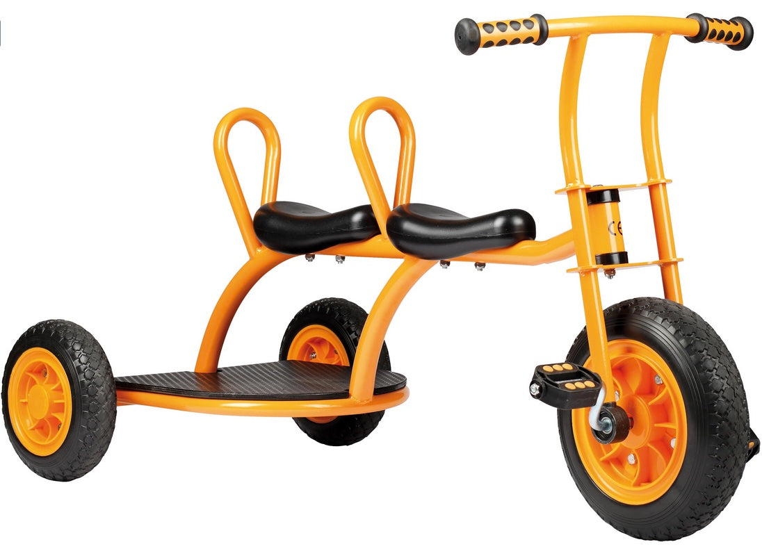 TT Series Two in a Row Taxi