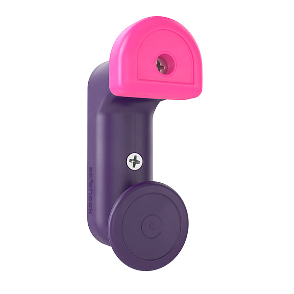 Two-Point Bag & Hat Hooks