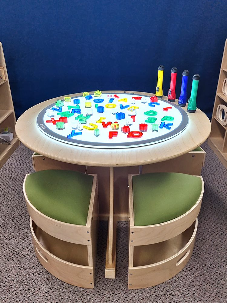 Birch Ply Round Table and 4 Storage Seats