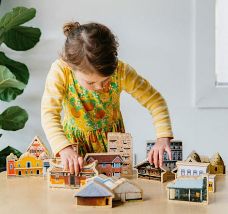 The House I Live In Wooden Playset – 17 Piece Set