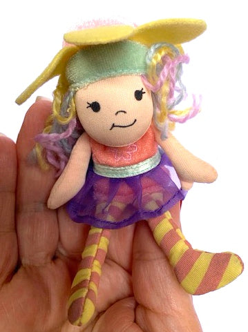 Beneath the Leaf Fairy Finger Puppet