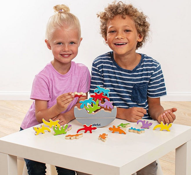 Gecko Balancing Stacker