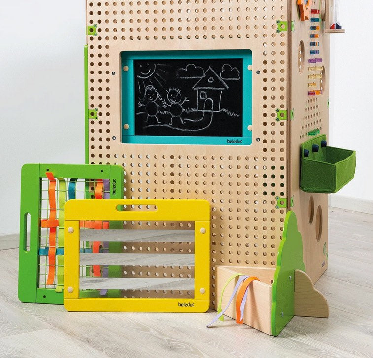 Plug It Activity House Combo