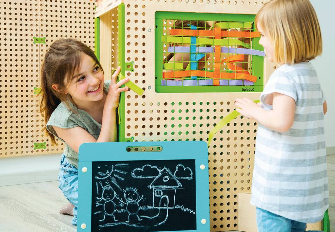 Plug It Activity House Combo