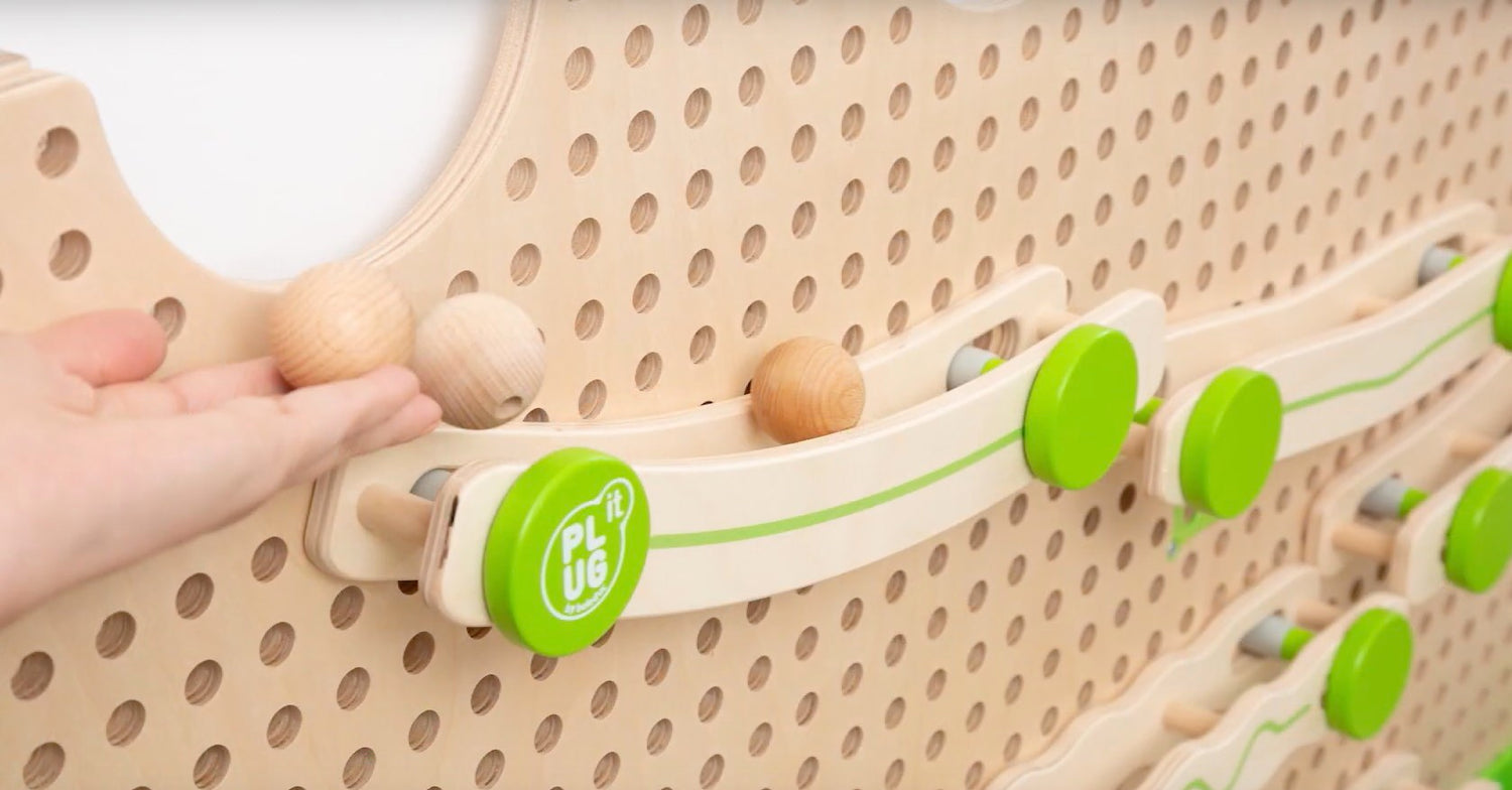 Plug It Ball Run Set