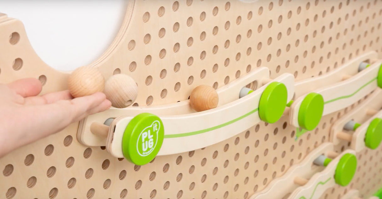 Plug It Ball Run Set