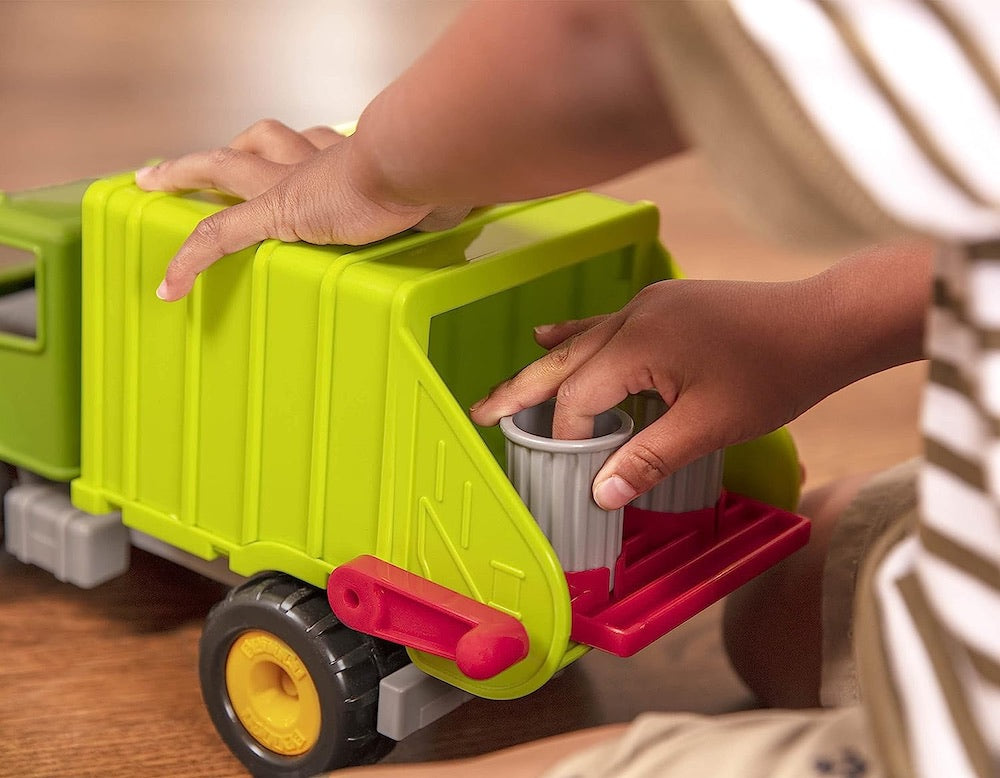 Maximus Garbage Truck