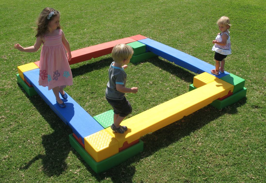 Gigantos Walkblock Set – 5pcs Outdoor Balance Play