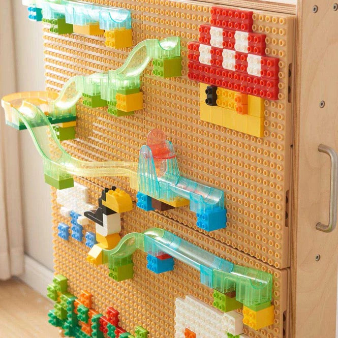 Double Sided Mobile STEM Wall (with Bricks, Baseboards & Marble Run 363pcs) and 2 Acrylic Storage Caddies