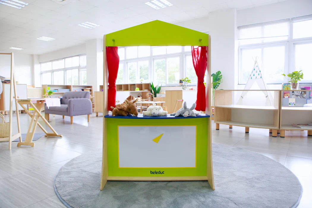 Puppets & Puppet Theatres