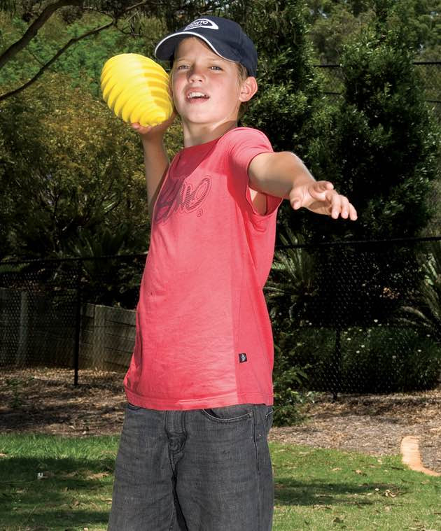 Spiral Throwing Ball 21cmL