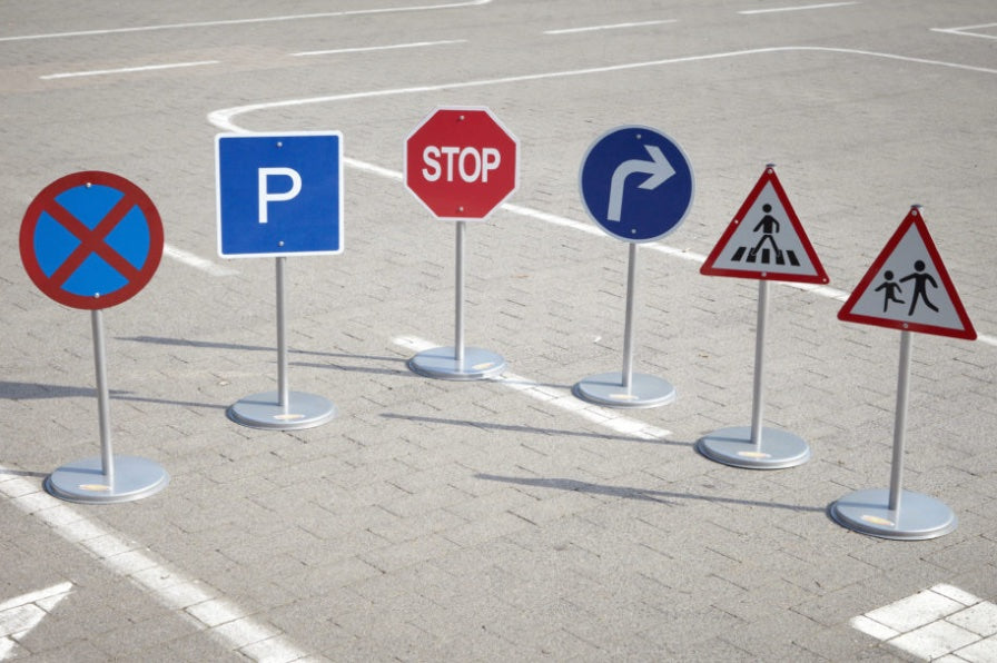 Metal Traffic Signs 6pcs