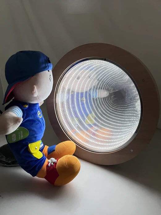 Large Circular Infinity Mirror - Rechargeable