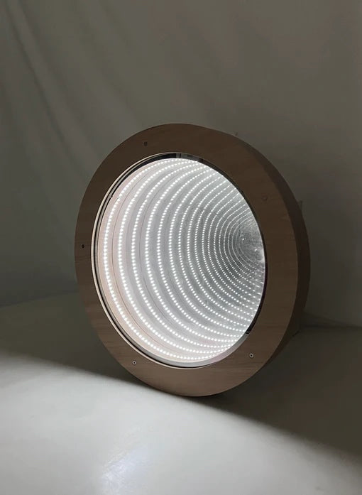 Large Circular Infinity Mirror - Rechargeable