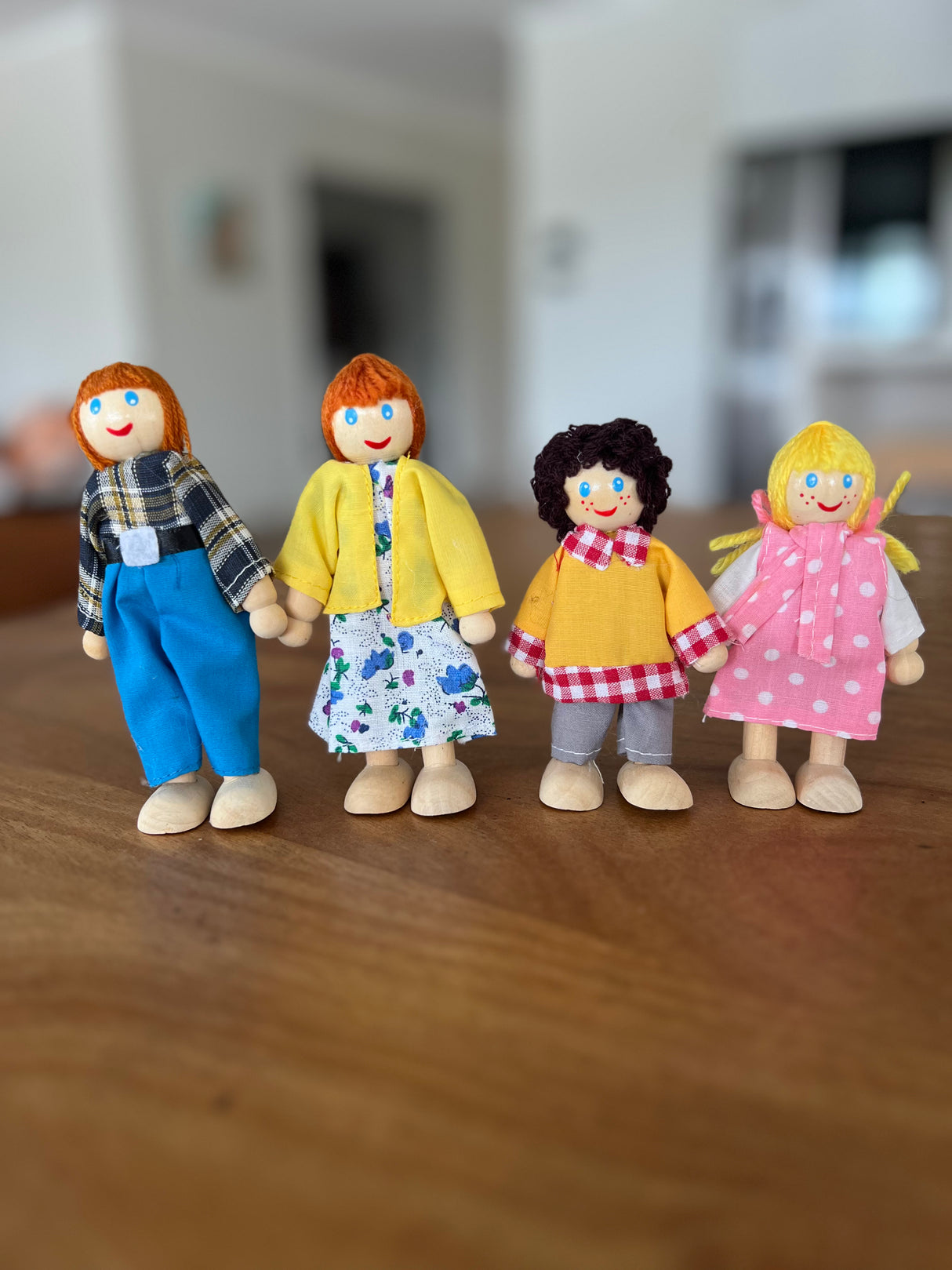 Bendy Families – Diverse Play Figures Set
