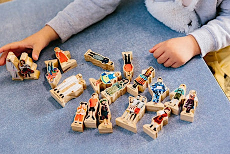 People of the World Wooden Playset 18pcs