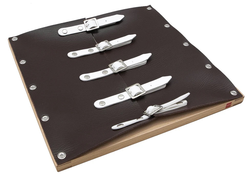 Five Buckles Frame