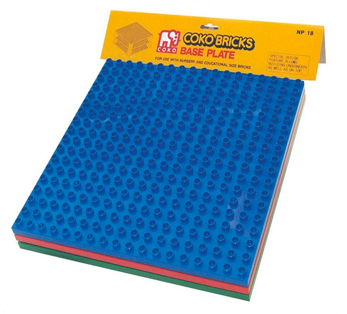 Coko Large Baseboard 18x18 Studs for Nursery Bricks and Alpha-Numeric Bricks