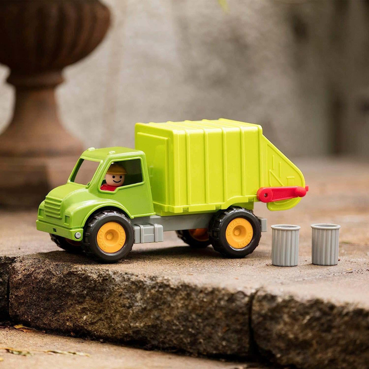 Maximus Garbage Truck