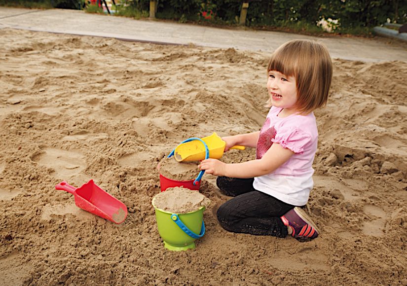 Sand Scoop 24cm