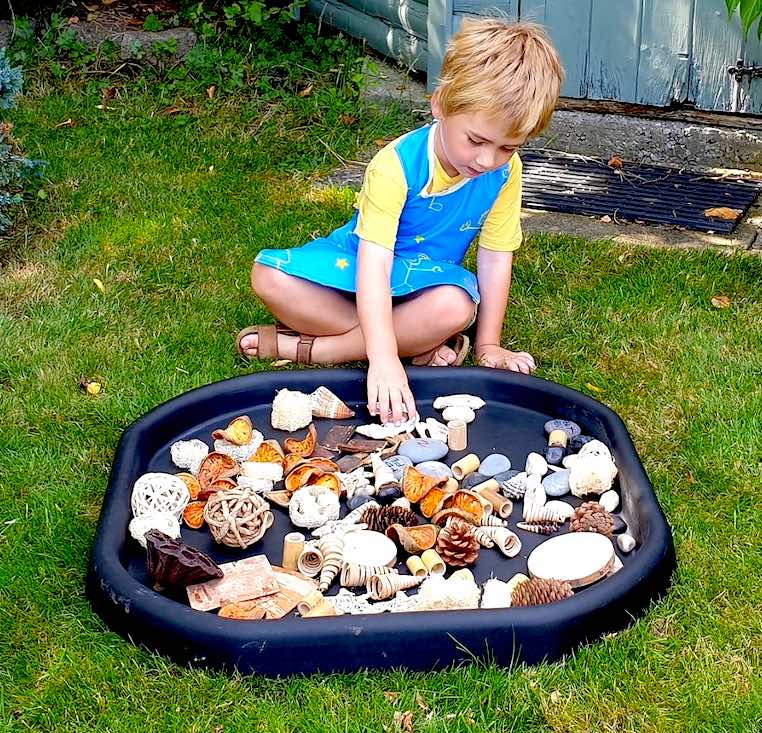 Multipurpose Playtray With Adjustable Height Stand
