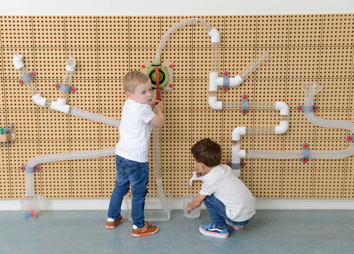 Mobile STEM Wall, Pipes and Pump Set