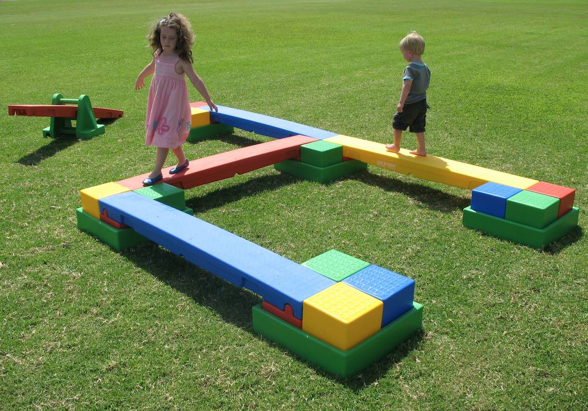 Gigantos Walkblock Set – 5pcs Outdoor Balance Play