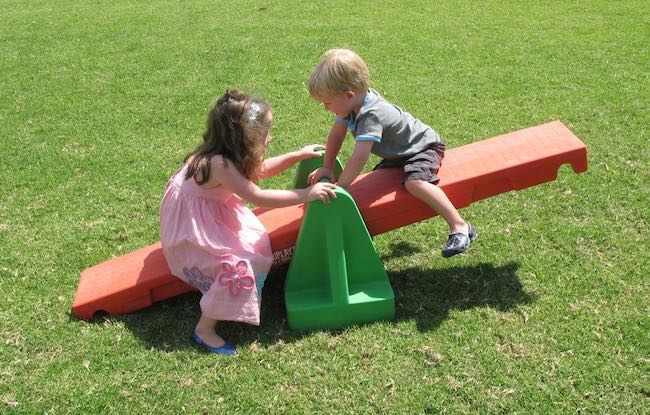 Gigantos Trestle & Walkboard Set – 1.8m or 2.4m (Blue, Red, Yellow)