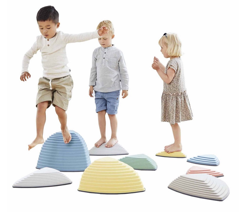 Hilltops and Riverstones Set 9pcs